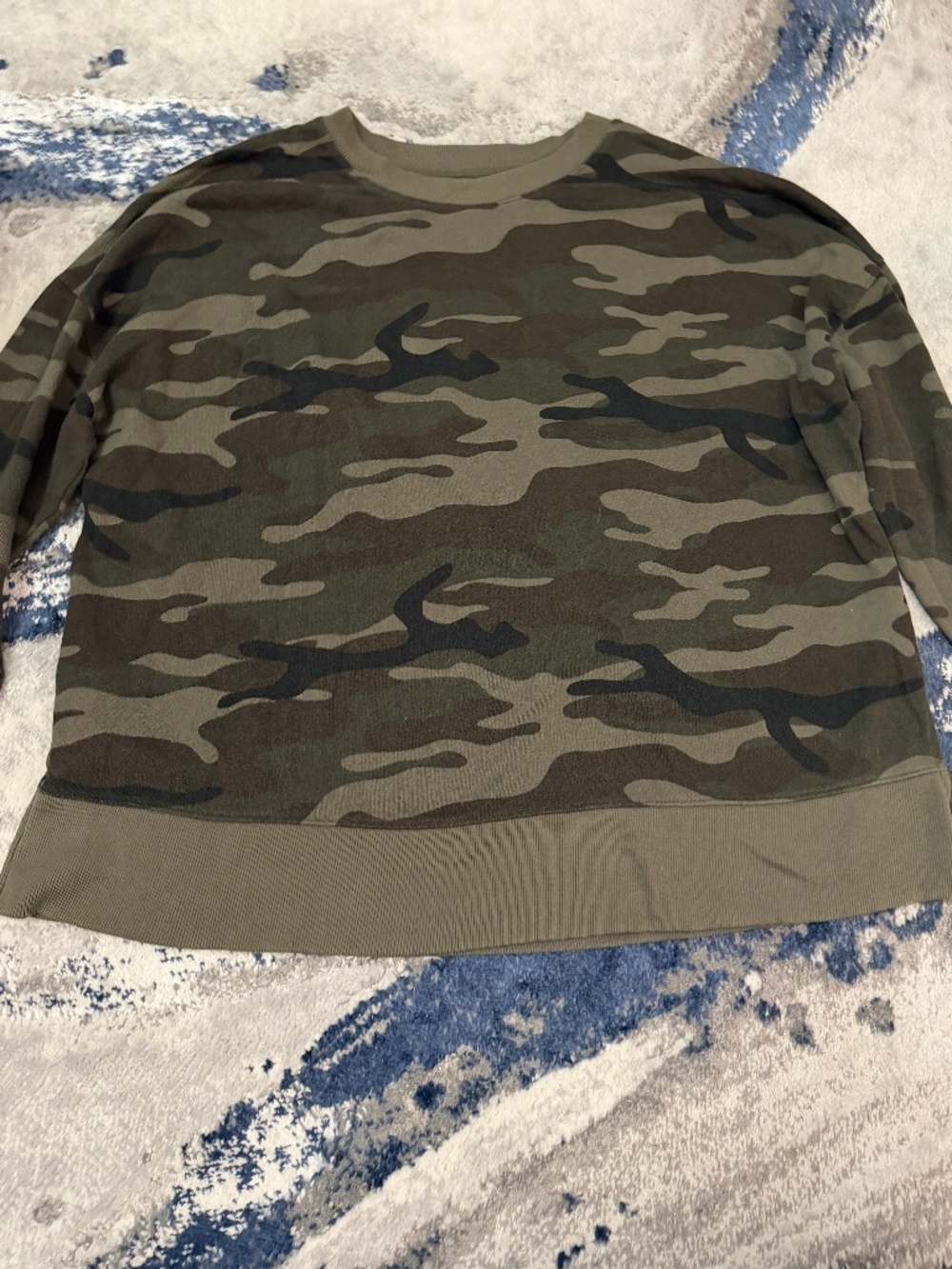 Time and Tru Women XXL 20 Camo Crewneck Sweatshirt Green
